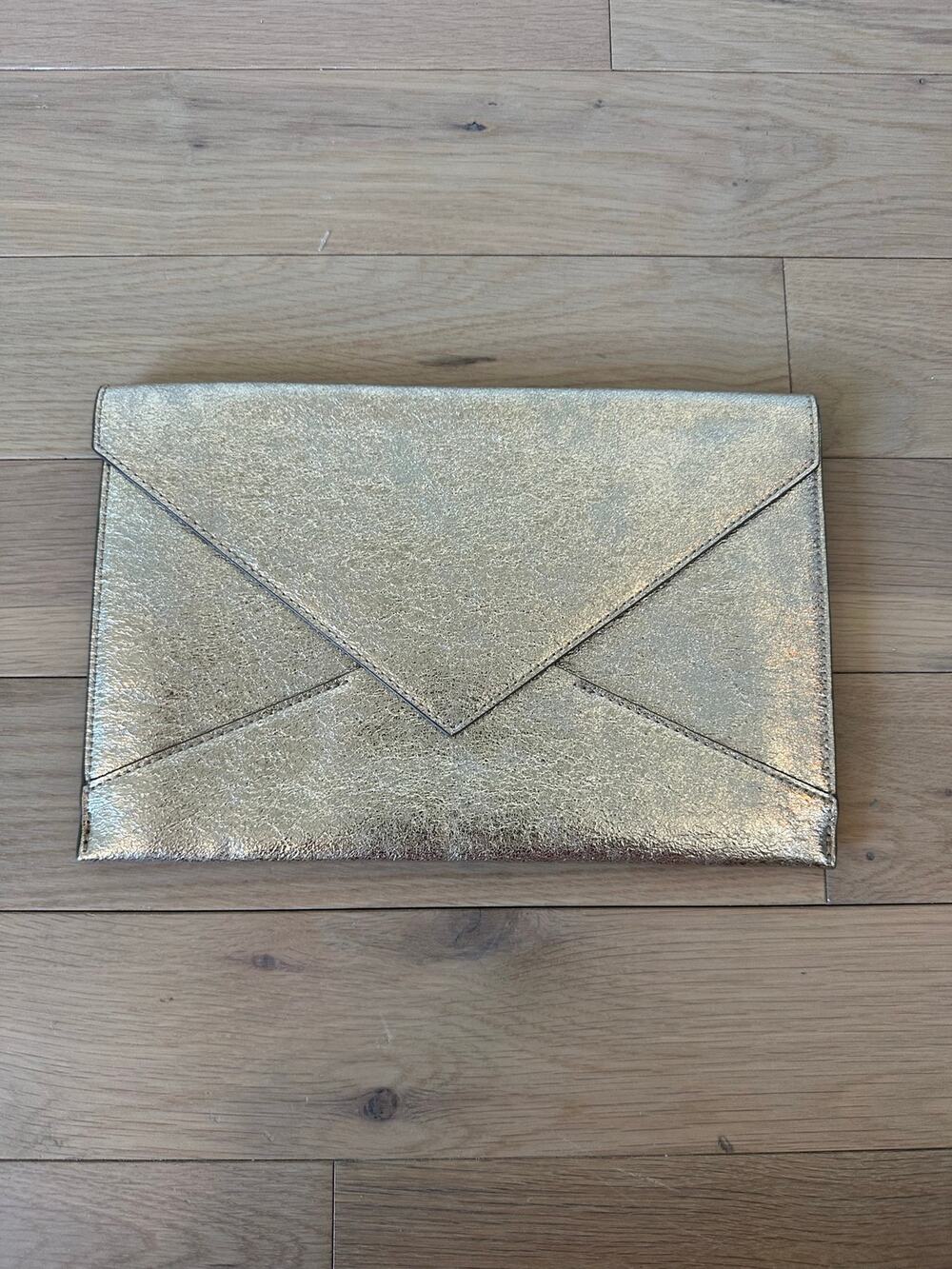 Banana Republic
 Gold Metallic Envelope Clutch / Flat / OS